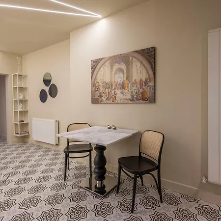 The Stylish Townhouse - Center Διαμέρισμα